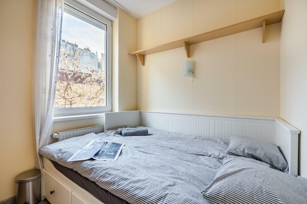 Bpr Vivid Downtown Vibe With Balcony Appartement Boedapest Buitenkant foto